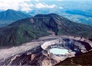 Sopka v národním parku Poas Volcano